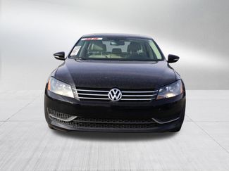 Used 2012 Volkswagen Passat 2.5 SE video 2