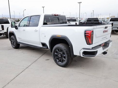 New 2026 GMC Sierra 3500 AT4 w/ AT4 Premium Plus Package image 4