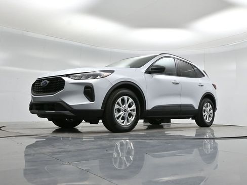 Certified 2025 Ford Escape Active image 44