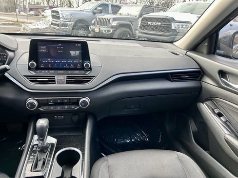 Used 2021 Nissan Altima 2.5 SV image 20