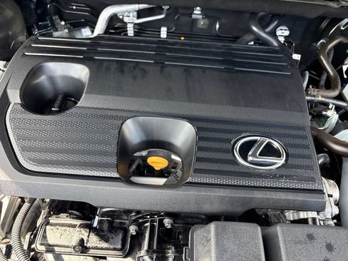 Certified 2025 Lexus NX 250 FWD w/ Accessory Package (Z1) image 10