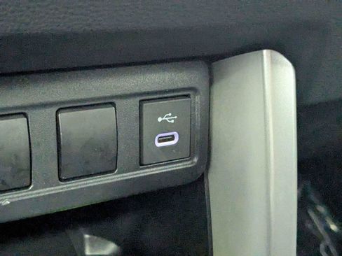 Used 2024 Toyota Corolla Cross AWD Hybrid image 22