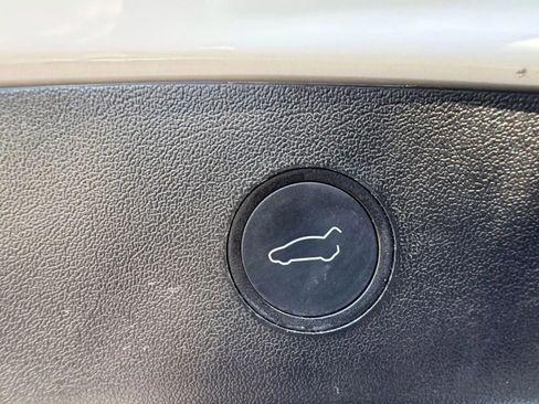 Used 2022 Tesla Model 3 Long Range image 45