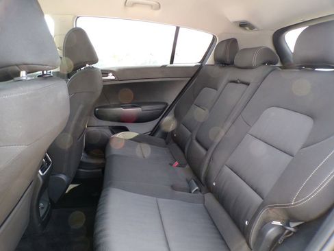 Used 2017 Kia Sportage LX FWD image 19