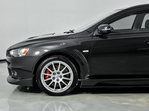 Used 2015 Mitsubishi Lancer Evolution GSR image 7