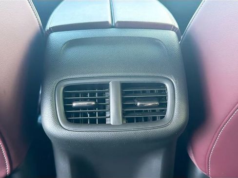 Used 2024 Buick Envision Sport Touring image 20