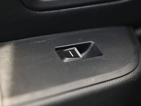 Used 2023 Honda Pilot EX-L image 25