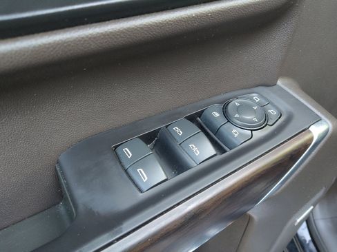 Used 2019 GMC Sierra 1500 SLT w/ SLT Premium Plus Package RWD image 27