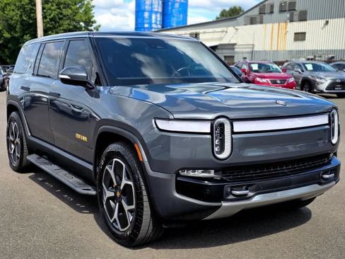 Used 2023 Rivian R1S Adventure Quad AWD/4WD image 1