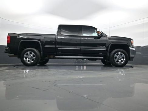 Used 2019 GMC Sierra 3500 SLT image 24