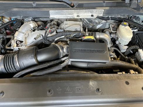Used 2017 Chevrolet Silverado 3500 High Country w/ Duramax Plus Package AWD/4WD image 10