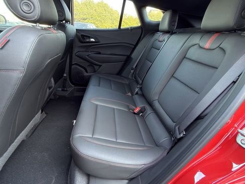 New 2026 Chevrolet Trax RS w/ Sunroof Package image 20