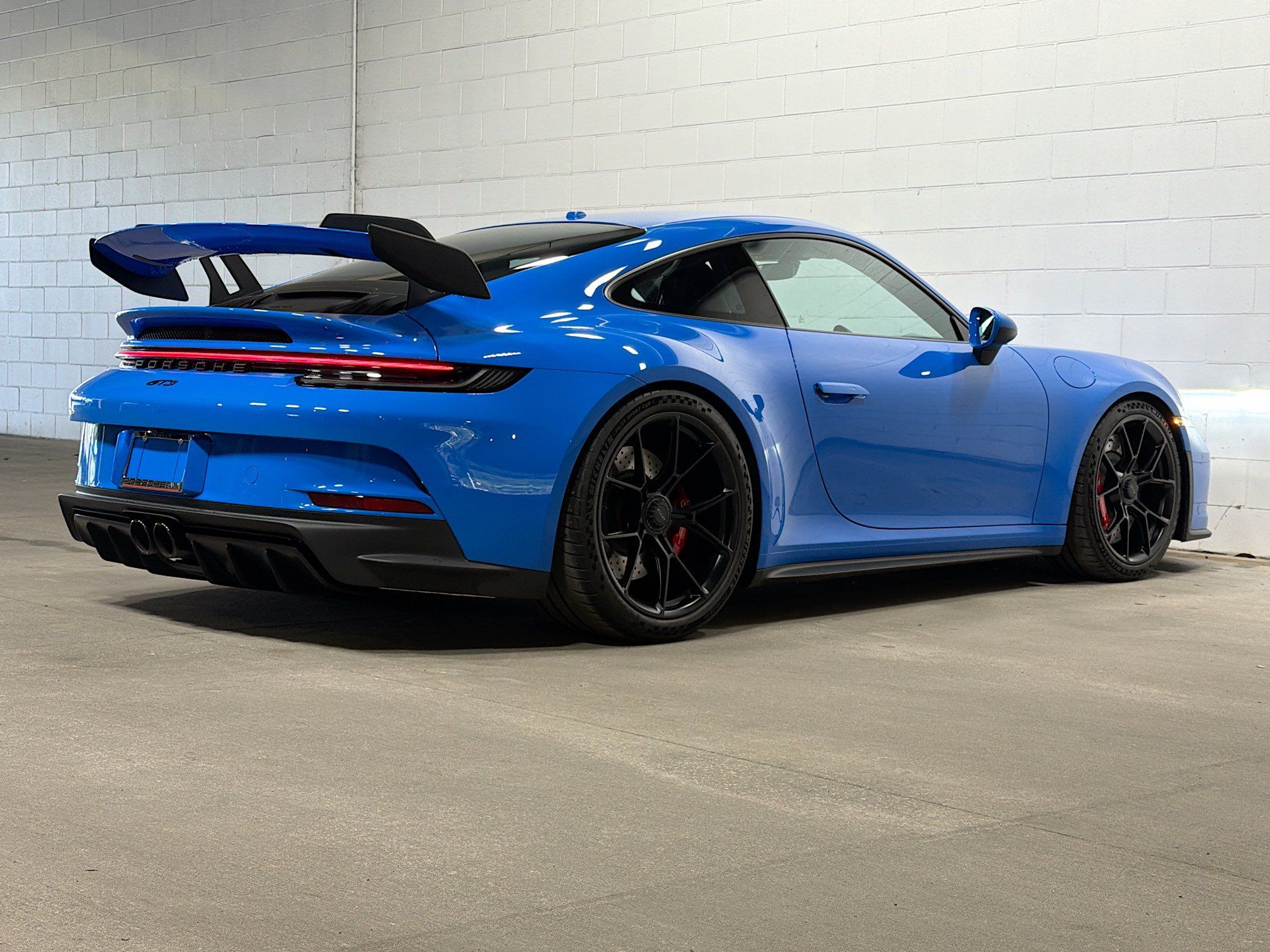 Certified 2024 Porsche 911 GT3 RWD image 7