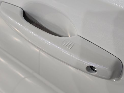 New 2025 Lincoln Corsair Reserve w/ Jet Appearance Package image 12