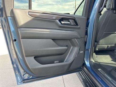 New 2026 GMC Yukon XL Elevation w/ Elevation Premium Package image 16