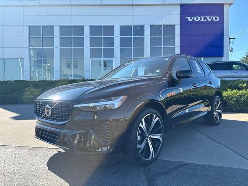 Certified 2025 Volvo XC60 B5 Ultra w/ Protection Package Premier AWD/4WD image 41