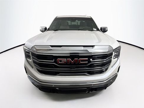 Used 2024 GMC Sierra 1500 SLT w/ SLT Premium Plus Package image 9