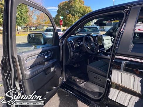 New 2026 RAM 1500 Big Horn AWD/4WD image 8