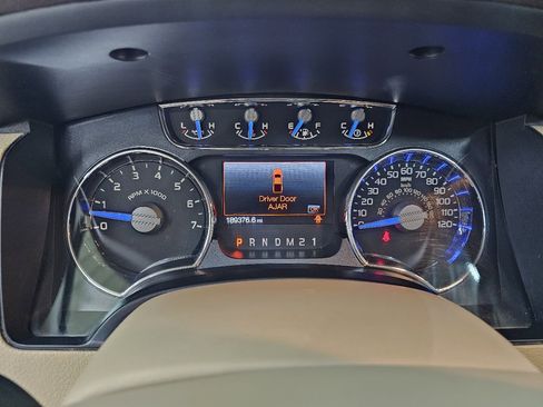 Used 2013 Ford F150 King Ranch w/ King Ranch Luxury Pkg image 30