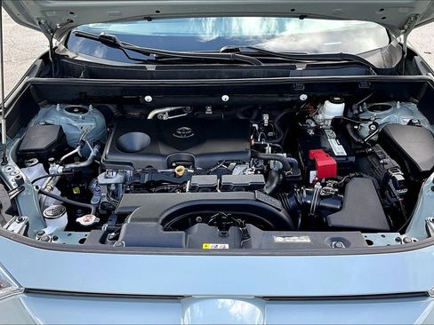 Used 2021 Toyota RAV4 XLE FWD image 29