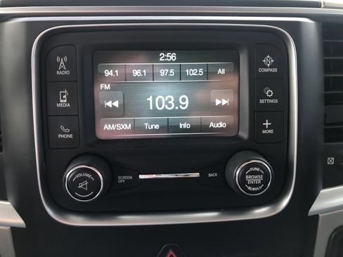 Used 2016 RAM 2500 SLT AWD/4WD image 27