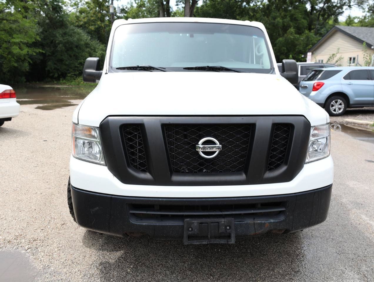 Used 2017 Nissan NV 2500 S w/ Power Basic Package RWD image 3