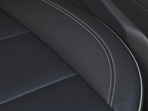 New 2026 Buick Enclave Preferred w/ LPO, Floor Liner Package FWD image 21