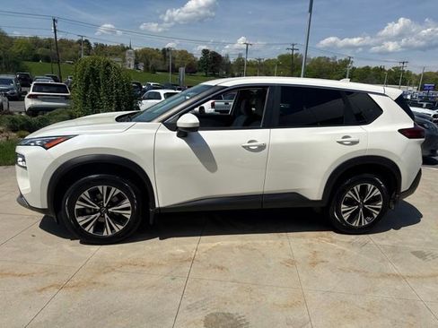 Used 2023 Nissan Rogue SV AWD/4WD image 4