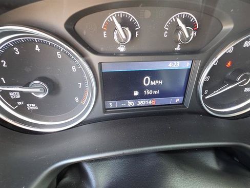 Used 2023 Buick Enclave Essence FWD image 17