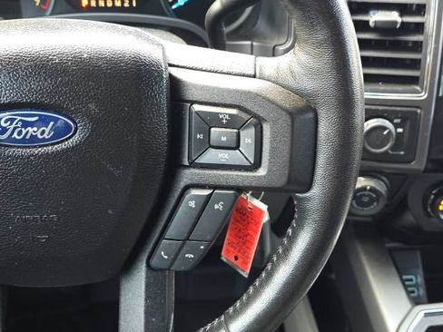 Used 2017 Ford F150 XLT w/ Equipment Group 302A Luxury RWD image 34