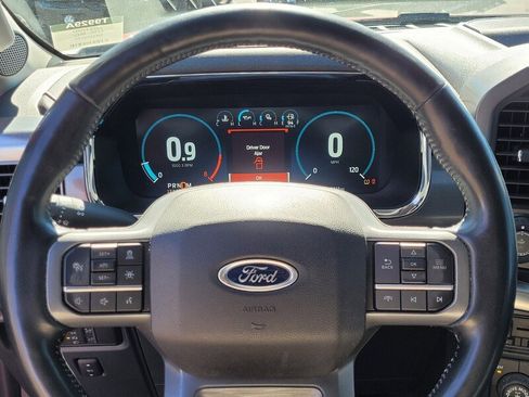 Used 2022 Ford F150 Lariat w/ Equipment Group 502A High image 27