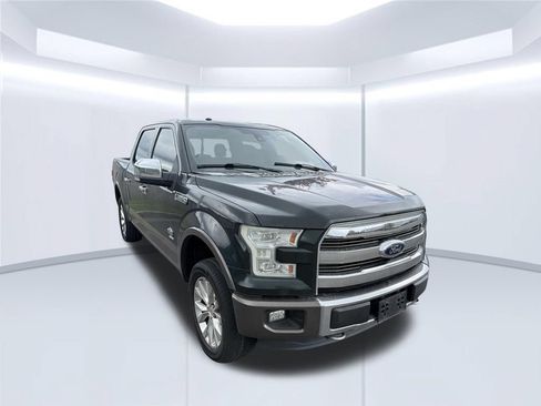 Used 2016 Ford F150 King Ranch w/ Equipment Group 601A Luxury AWD/4WD image 2