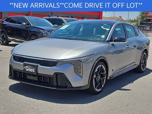 Certified 2025 Kia K4 GT-Line w/ GT-Line Sunroof Package FWD image 1
