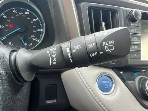 Used 2016 Toyota RAV4 Limited AWD/4WD image 25