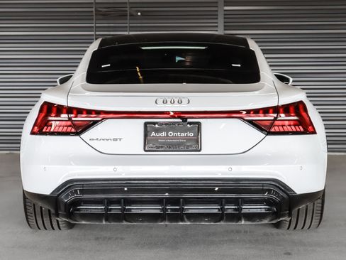 Used 2023 Audi e-tron GT Premium Plus AWD/4WD image 15