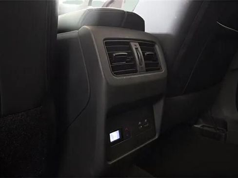 Used 2023 Nissan Rogue SL w/ SL Premium Package image 24