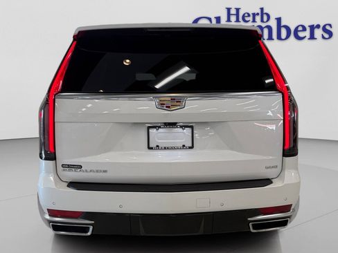 Certified 2023 Cadillac Escalade Premium Luxury image 6