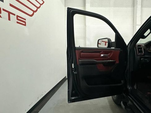 Used 2019 RAM 1500 Rebel AWD/4WD image 37
