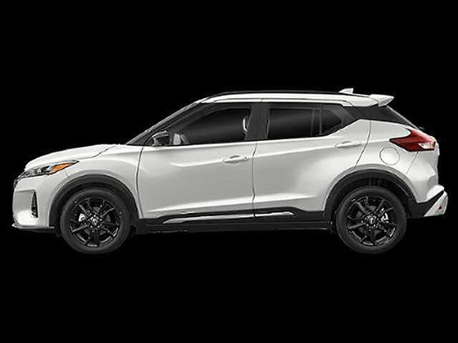 Used 2023 Nissan Kicks SR w/ SR Premium Package FWD image 18