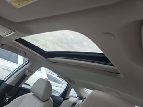 Used 2024 Honda Accord EX image 9
