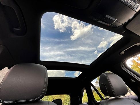 Certified 2021 Mercedes-Benz GLC 300 4MATIC image 17