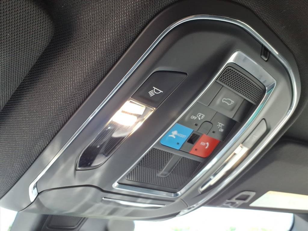 Used 2025 Jeep Grand Cherokee Limited AWD/4WD image 34