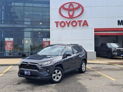 Used 2019 Toyota RAV4 XLE w/ Convenience Package