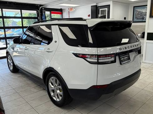 Used 2020 Land Rover Discovery SE AWD/4WD image 6