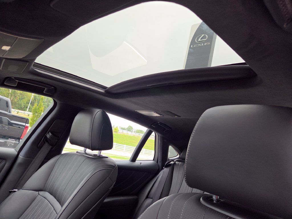 Used 2019 Lexus LS 500 AWD w/ Interior Upgrade Package image 8