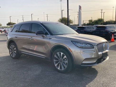 Used 2021 Lincoln Corsair Reserve w/ Elements Package image 3