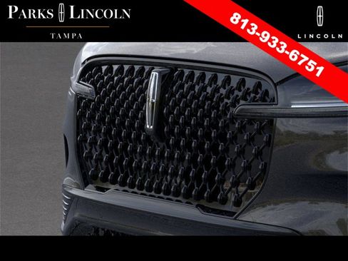New 2026 Lincoln Aviator 2WD w/ Jet Appearance Package image 17