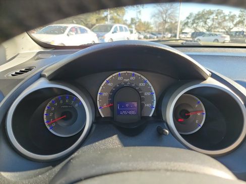 Used 2010 Honda Fit Sport image 17