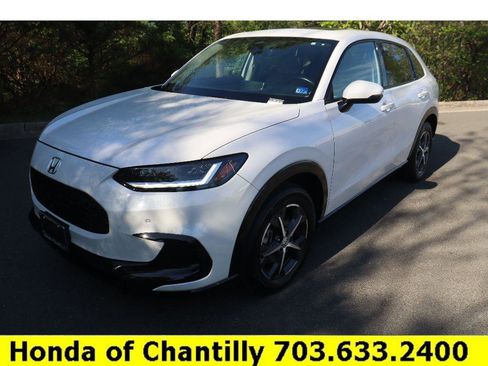 Certified 2025 Honda HR-V EX-L image 3