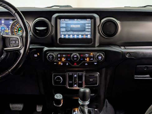 Used 2020 Jeep Gladiator Sport w/ Quick Order Package 24S image 22